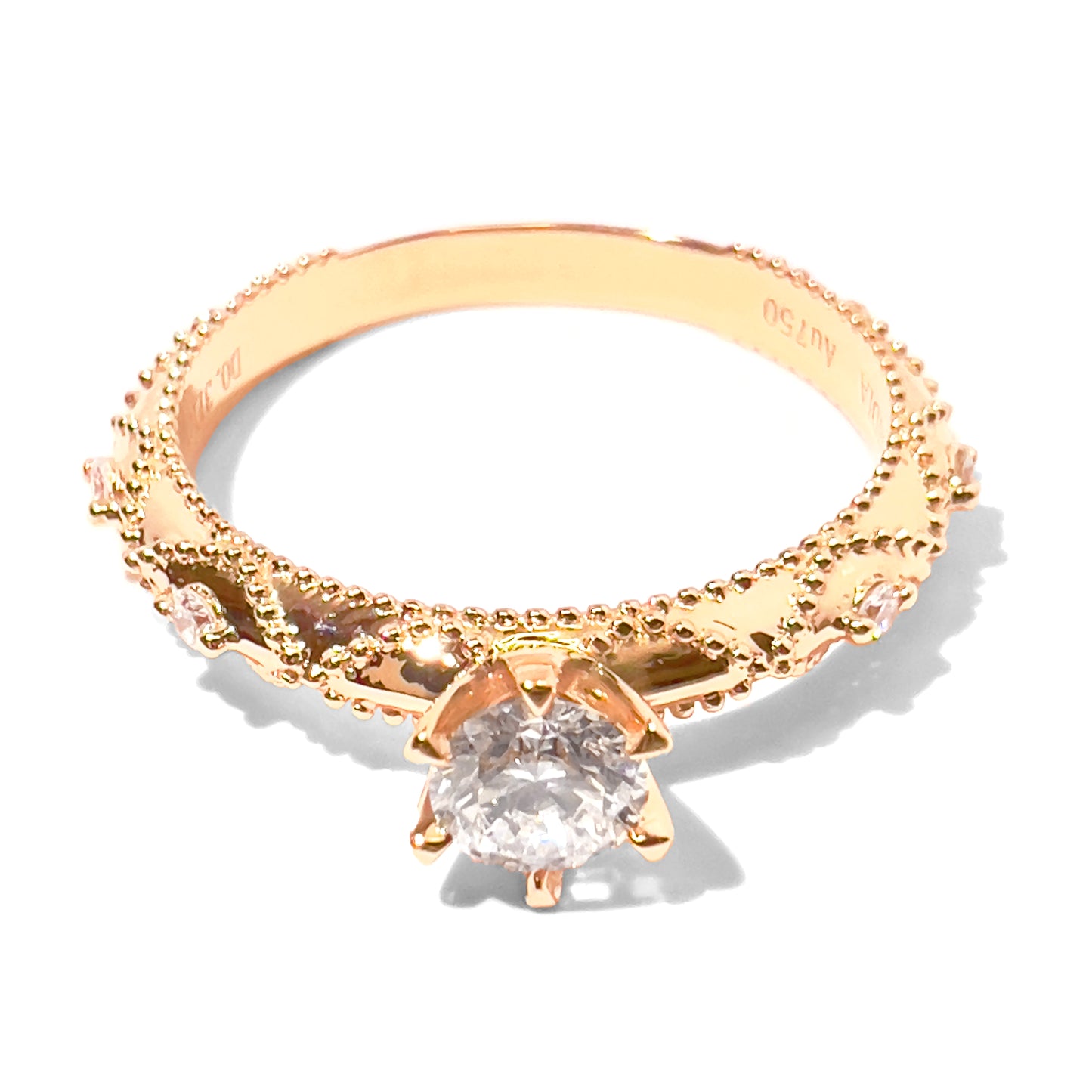 18K 配鑽鑽石戒指