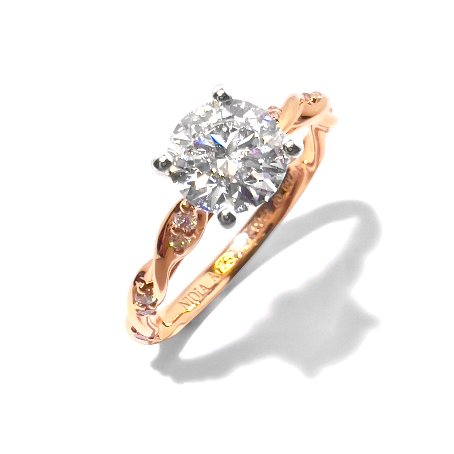 IGI 18K 配鑽鑽石戒指