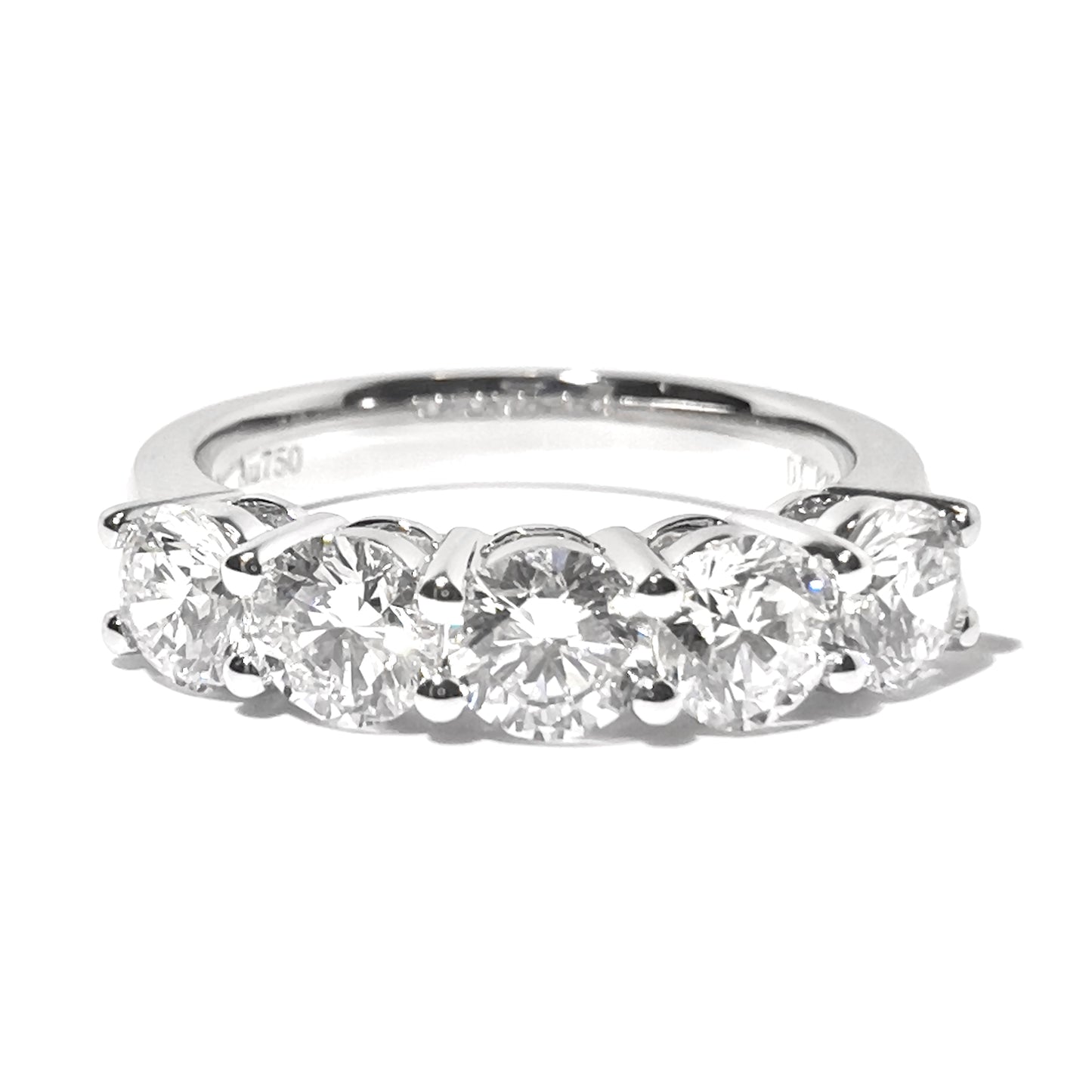 經典之選!18K 半排鑽石戒指