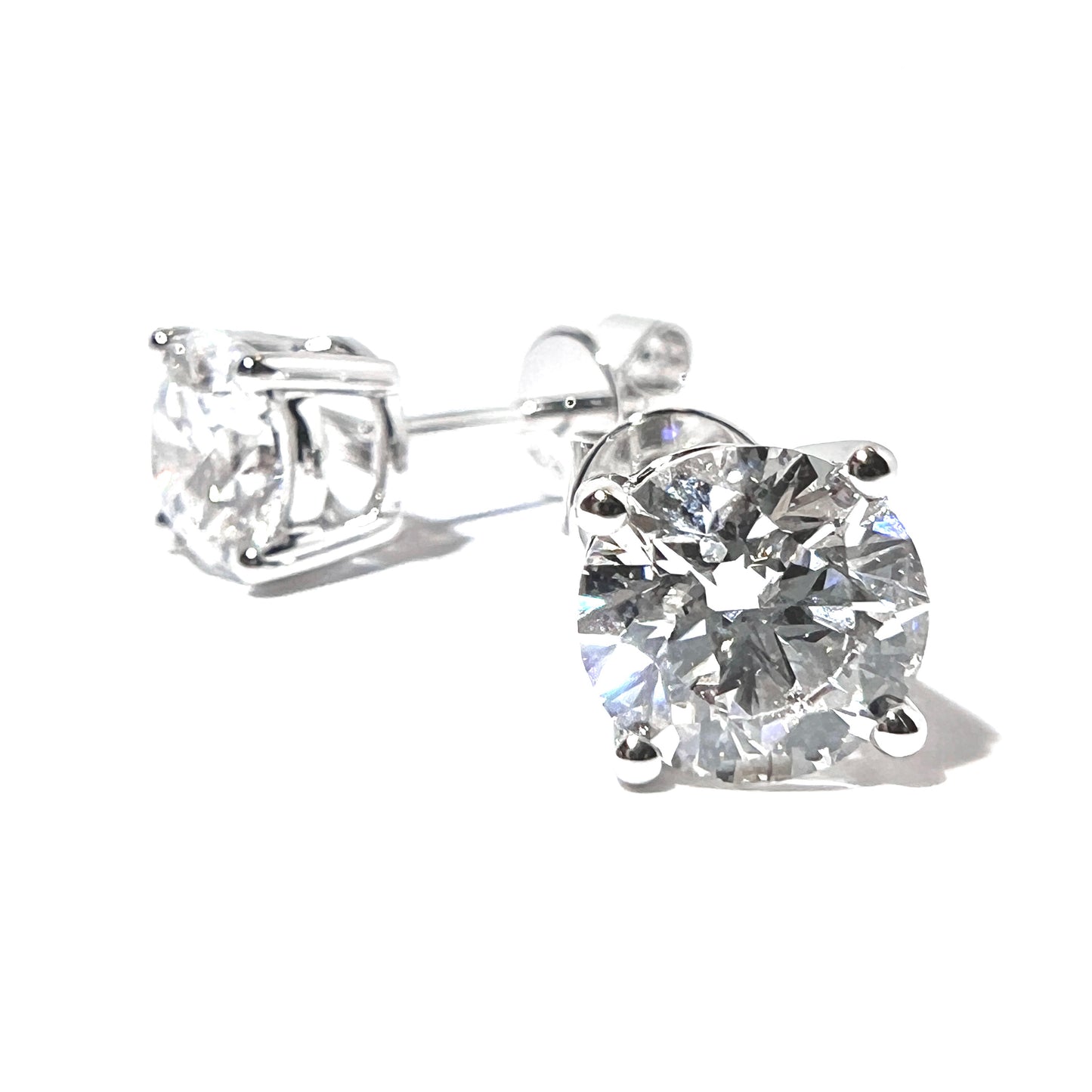 18K IGI 共約2克拉圓形單鑽耳環